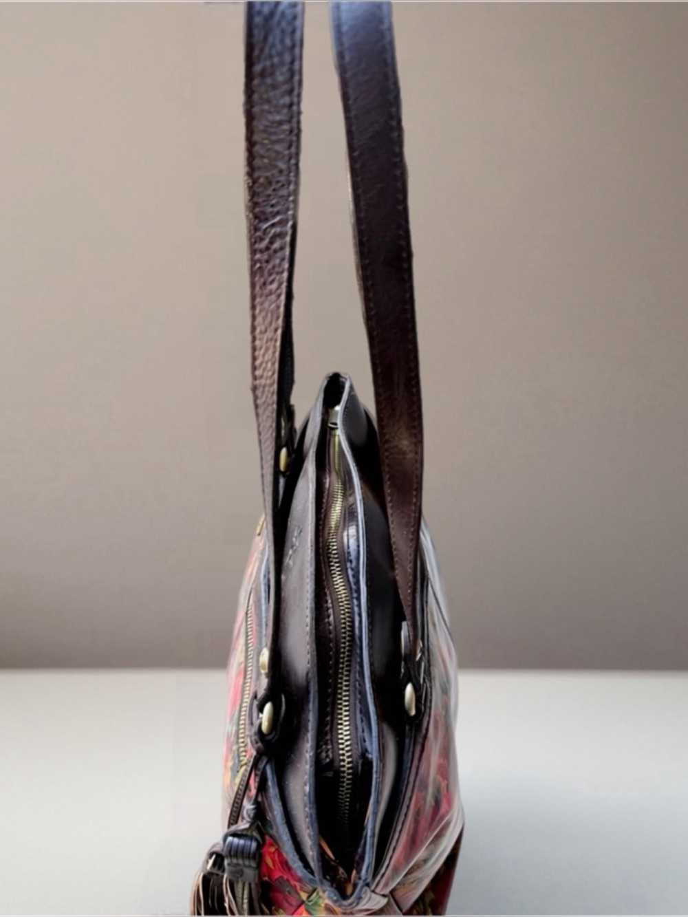 Patricia Nash Red Floral Leather Shoulder Bag - Picture 3 of 10